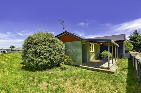 Photo of property in 5 North Terrace, Darfield, 7510