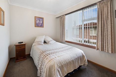 Photo of property in 31 Robertson Street, Gore, 9710