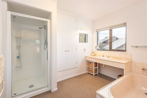 Photo of property in 7 Harewood Road, Oxford, 7430