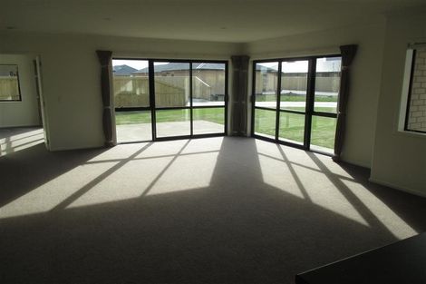 Photo of property in 50 Lewis Crescent, Rolleston, 7614