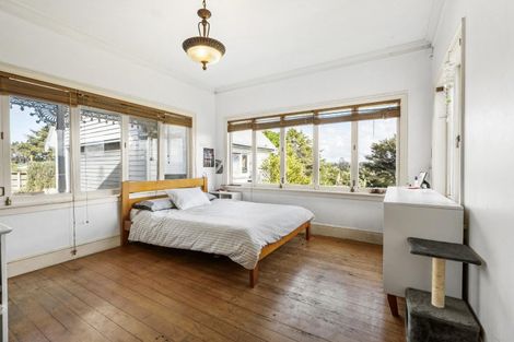 Photo of property in 1274 East Coast Road, Redvale, Albany, 0794