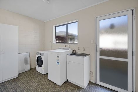 Photo of property in 22b Victoria Street, Hawera, 4610