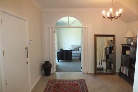 Photo of property in 16 Poynder Avenue, Merivale, Christchurch, 8014