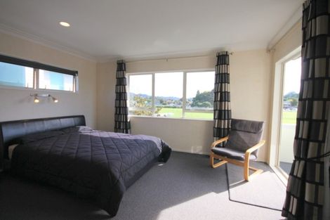 Photo of property in 17 Centreway, Pauanui, Hikuai, 3579