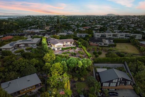 Photo of property in 795 Riddell Road, Saint Heliers, Auckland, 1071