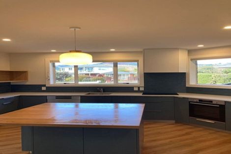 Photo of property in 6 Pahau Place, Cracroft, Christchurch, 8025