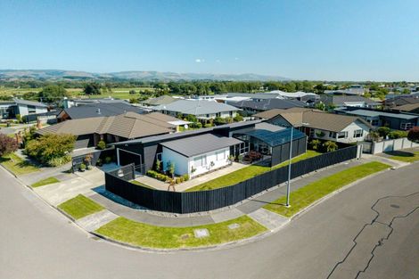 Photo of property in 2 Morocco Terrace, Kelvin Grove, Palmerston North, 4414