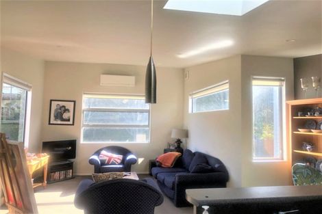 Photo of property in 4 Poona Street, Khandallah, Wellington, 6035