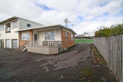 Photo of property in 1/239 Carrington Street, Vogeltown, New Plymouth, 4310