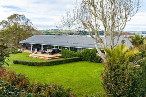 Photo of property in 147 Petley Road, Paparoa, 0571