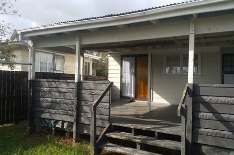 Photo of property in 13 Desford Place, Mangere, Auckland, 2022