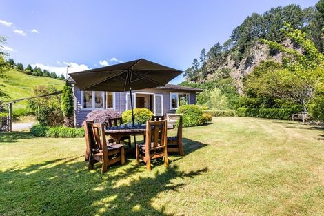 Photo of property in 819 Tukairangi Road, Acacia Bay, Taupo, 3385