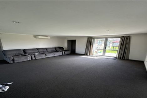 Photo of property in 8 Waltham Place, Rototuna North, Hamilton, 3210