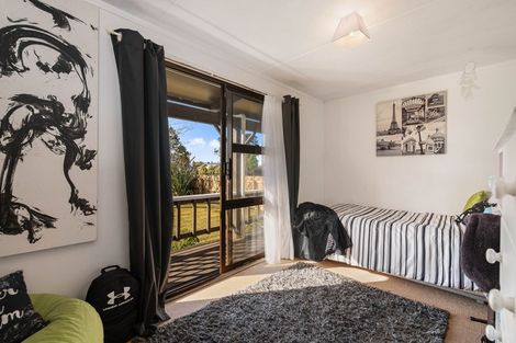 Photo of property in 10 Urquhart Place, Fairy Springs, Rotorua, 3015