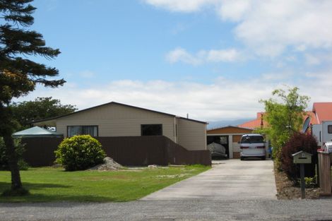 Photo of property in 9 Derby Street, Westport, 7825