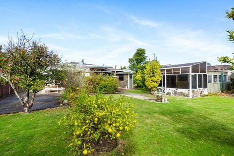 Photo of property in 1412 Woodstock Avenue, Mayfair, Hastings, 4122