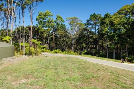 Photo of property in 24b Sunnyvale Road, Swanson, Auckland, 0614