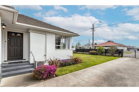 Photo of property in 170 Grahams Road, Burnside, Christchurch, 8053
