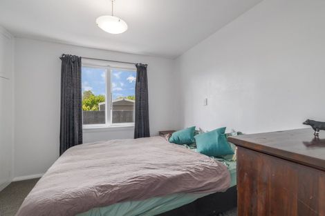 Photo of property in 66 Winters Road, Redwood, Christchurch, 8051