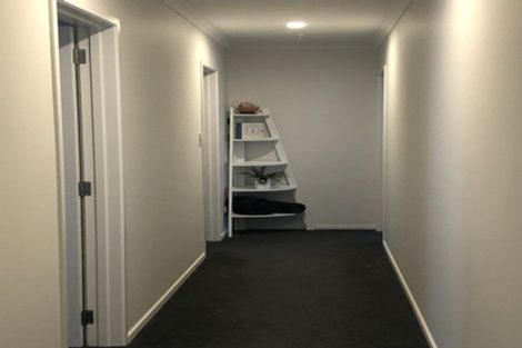 Photo of property in 7b Rotokare Crescent, Whalers Gate, New Plymouth, 4310