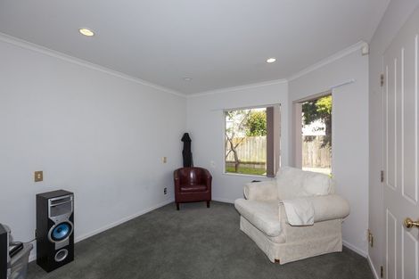 Photo of property in 118a Seaview Road, Paraparaumu Beach, Paraparaumu, 5032