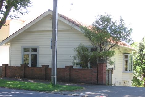 Photo of property in 110 Upland Road, Kelburn, Wellington, 6012