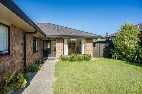 Photo of property in 46 Campion Road, Waikanae Beach, Waikanae, 5036