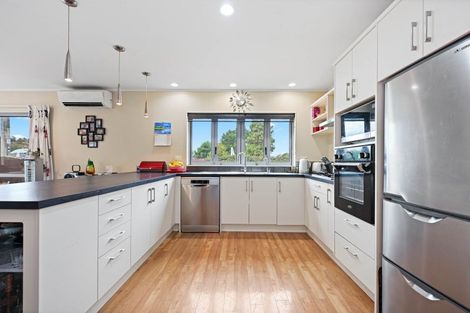 Photo of property in 31 Wiltshire Drive, Huntington, Hamilton, 3210