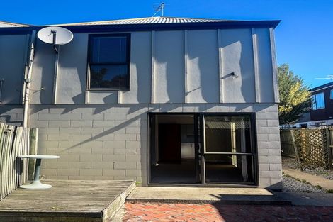 Photo of property in 4/19 Grove Road, Addington, Christchurch, 8024