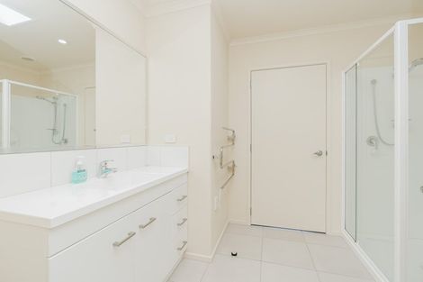 Photo of property in Rosehill Lifestyle Village, 11/182 Gleneagles Drive, Te Awamutu, 3800