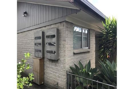 Photo of property in 1/25 Aranui Road, Mount Wellington, Auckland, 1060