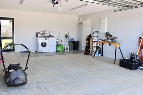 Photo of property in 14 Oldfield Lane, Marton, 4710