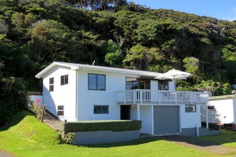 Photo of property in 432 Colville Road, Coromandel, 3584