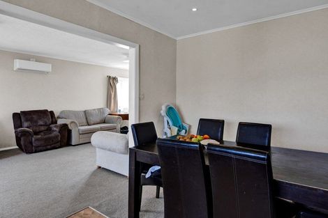 Photo of property in 21 Vogel Street, Hawera, 4610