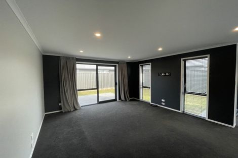 Photo of property in 72 Tabraham Crescent, Pyes Pa, Tauranga, 3112