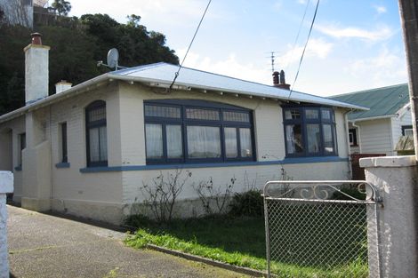 Photo of property in 12 Wellington Road, Hataitai, Wellington, 6021