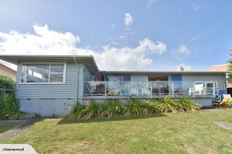 Photo of property in 26 George Point Road, Onerahi, Whangarei, 0110