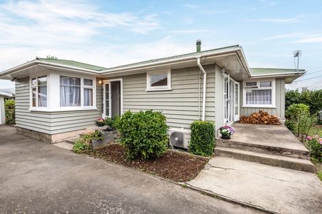 Photo of property in 74 Hargood Street, Woolston, Christchurch, 8062
