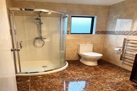 Photo of property in 38 Kenderdine Road, Papatoetoe, Auckland, 2025