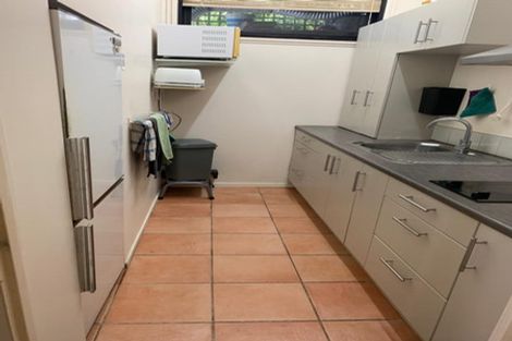 Photo of property in 2/846 Beach Road, Torbay, Auckland, 0630