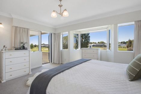 Photo of property in 56 Links View Drive, Omokoroa, 3114