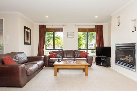 Photo of property in 11 Parkside Crescent, Northwood, Christchurch, 8051