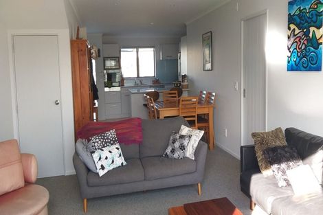 Photo of property in 12 Latimer Way, Petone, Lower Hutt, 5012