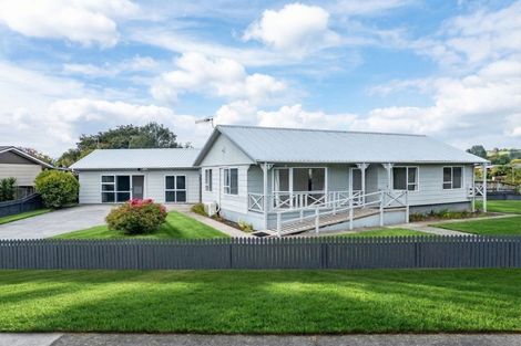 Photo of property in 1 Augustus Earle Place, Pukehangi, Rotorua, 3015
