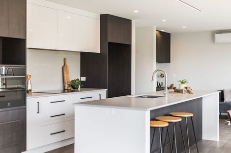 Photo of property in 2a Kaiaho Close, Aotea, Porirua, 5024