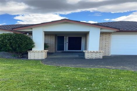 Photo of property in 47 Turnberry Drive, Wattle Downs, Auckland, 2103