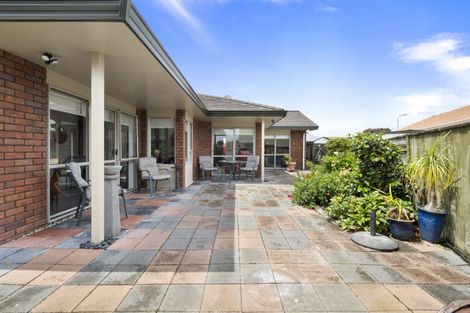 Photo of property in 31 Caroline Crescent, Highbury, Palmerston North, 4412
