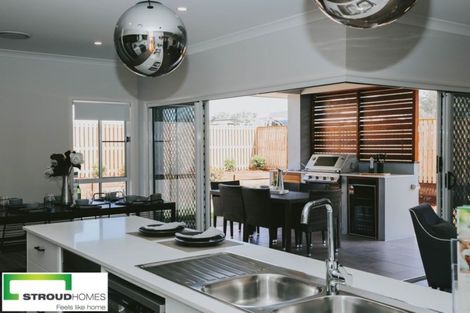 Photo of property in 24 Stratford Drive, Mount Pisa, Cromwell, 9383