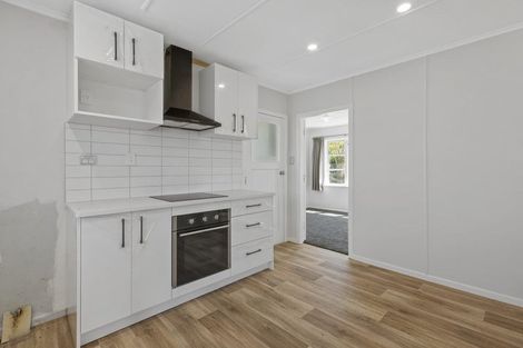 Photo of property in 10 Alamein Place, Pukekohe, 2120