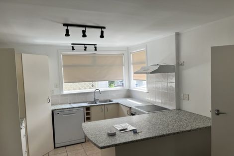 Photo of property in 22 Ferry Street, Seatoun, Wellington, 6022